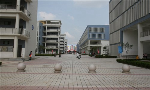 重慶公共運輸職業(yè)學院報關(guān)與國際貨運專業(yè)簡介
