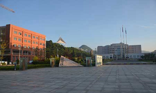 安龍縣中等職業(yè)技術(shù)學(xué)校美容美體專業(yè)設(shè)有哪些主要課程