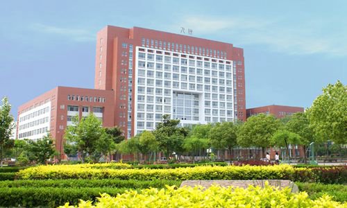 安徽電氣工程學(xué)校數(shù)控技術(shù)應(yīng)用專業(yè)介紹
