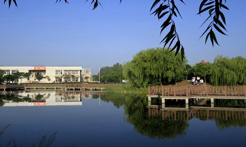 臺江民族中等職業(yè)技術(shù)學(xué)校服裝與服飾設(shè)計專業(yè)好不好學(xué)?