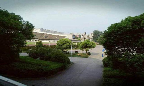 貴州省電子工業(yè)學(xué)校開(kāi)設(shè)了哪些專(zhuān)業(yè)?城市軌道交通車(chē)輛技術(shù)專(zhuān)業(yè)有哪些課程