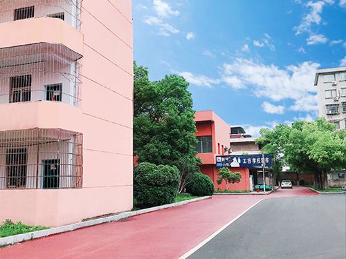 遼寧裝備制造職業(yè)技術(shù)學(xué)院工業(yè)機(jī)器人技術(shù)專業(yè)介紹