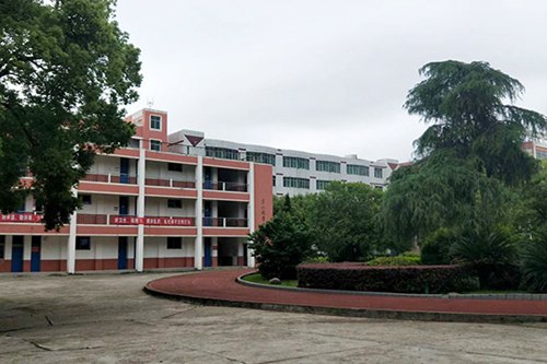 黑龍江生態(tài)工程職業(yè)學(xué)院家具設(shè)計(jì)與制造專業(yè)介紹