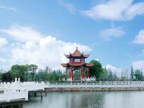 黑龍江生態(tài)工程職業(yè)學(xué)院大數(shù)據(jù)技術(shù)與應(yīng)用專業(yè)介紹
