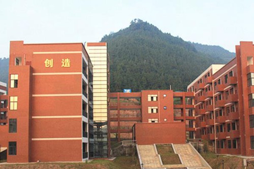 山東外貿(mào)職業(yè)學(xué)院空中乘務(wù)專業(yè)介紹