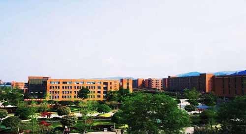 廊坊衛(wèi)生職業(yè)學(xué)院2022年衛(wèi)校學(xué)費(fèi)一年多少錢