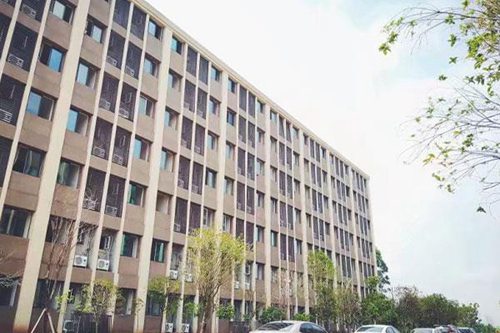 廊坊衛(wèi)生職業(yè)學院有高鐵乘務專業(yè)嗎