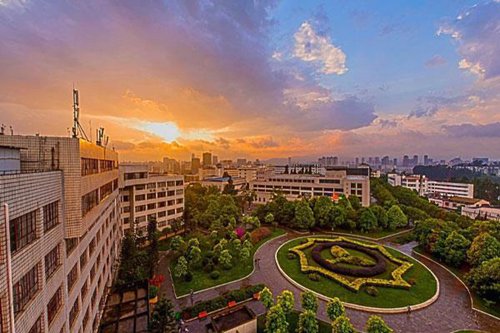 陜西中北鐵道技工學(xué)校2023年招生人數(shù)是多少怎么樣