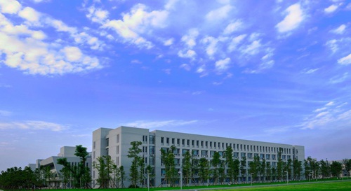 河北旅游職業(yè)學院航空空乘有高鐵乘務專業(yè)嗎