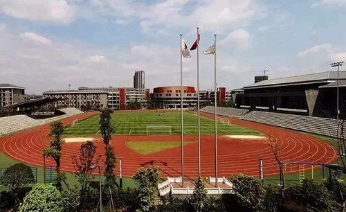 河北建材職業(yè)技術(shù)學(xué)院五年制大專(zhuān)有高鐵乘務(wù)專(zhuān)業(yè)嗎