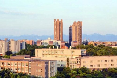 石家莊科技經(jīng)貿(mào)中等汽車專業(yè)學(xué)校2022年汽修招生簡章