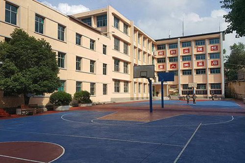 邯鄲亞盛中專學(xué)校航空空乘航空維修專業(yè)