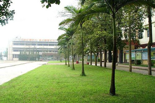 滄州高鐵鐵路學(xué)校2022鐵路招生簡(jiǎn)章