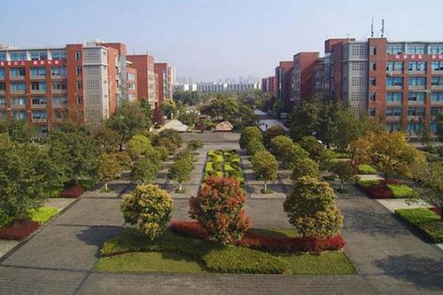 西安2023年中專鐵路學(xué)校怎么考大專怎么樣