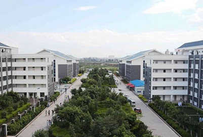 云南昆明工業(yè)學校
