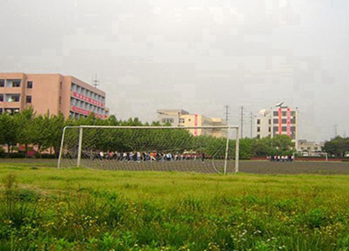 仁懷中等職業(yè)學(xué)校2025年報(bào)名條件是什么