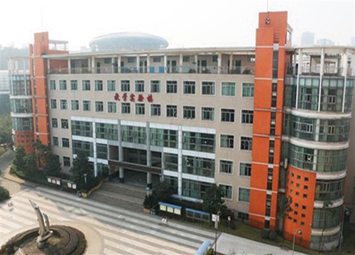 安順城市服務(wù)職業(yè)學(xué)校2025年學(xué)費多少錢一年