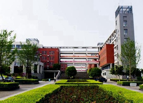 綿陽市晟弘科技職業(yè)技術(shù)學(xué)校2025年報(bào)名條件是什么